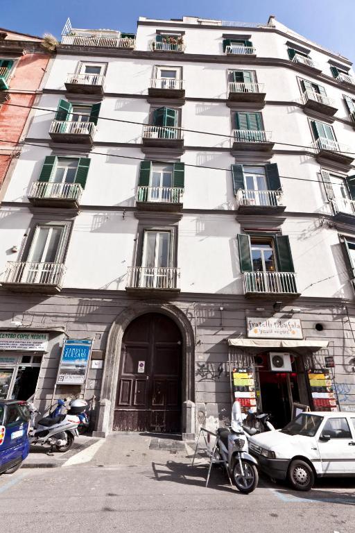 B&B MediNeapel Exterior foto